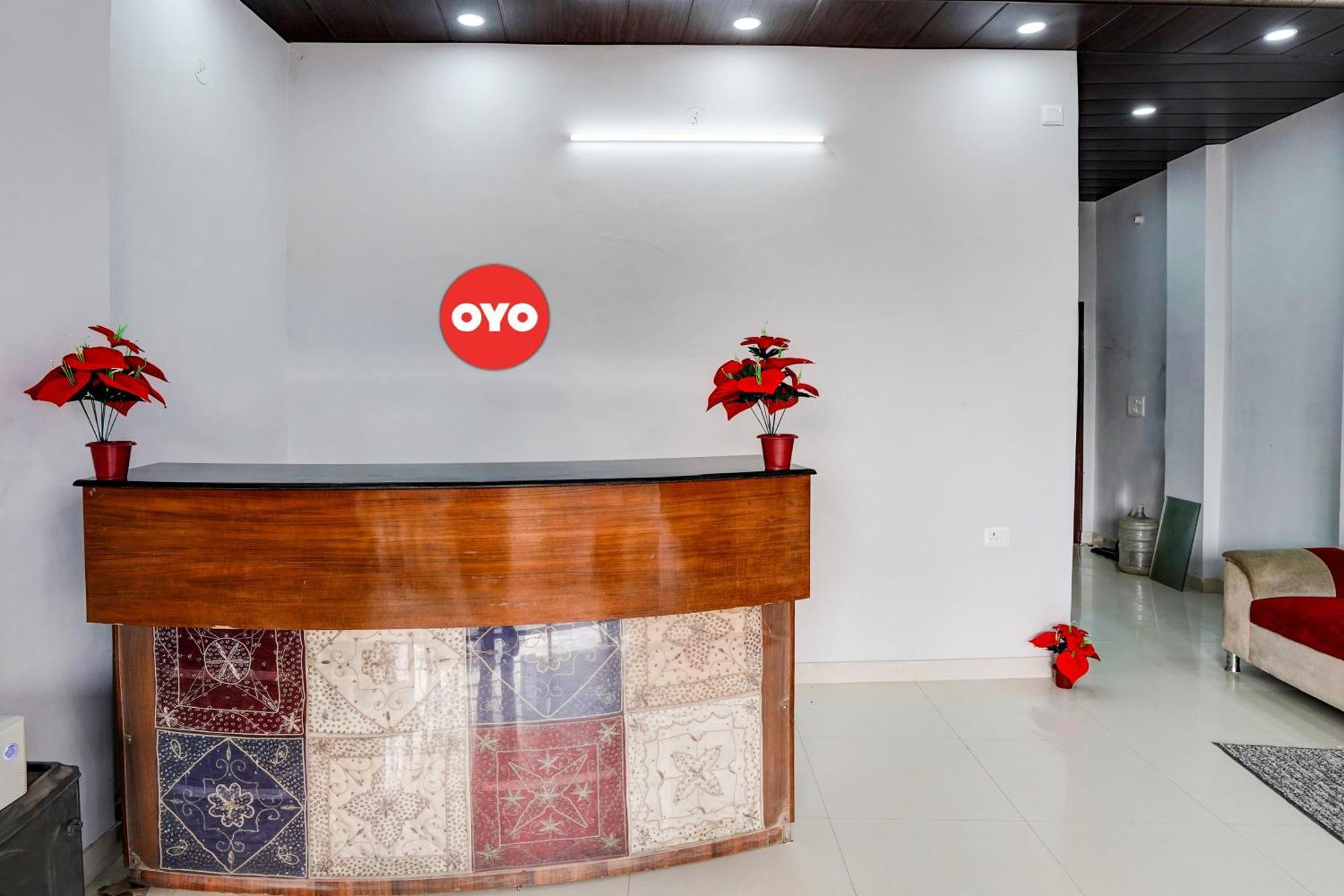Oyo Flagship Evergreen Tower Hotel Ghaziabad Eksteriør bilde