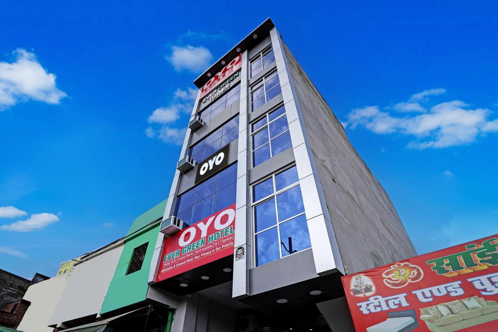 Oyo Flagship Evergreen Tower Hotel Ghaziabad Eksteriør bilde
